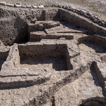 14 Il Rectangular Mudbrick Building di Asingeran visto da sud