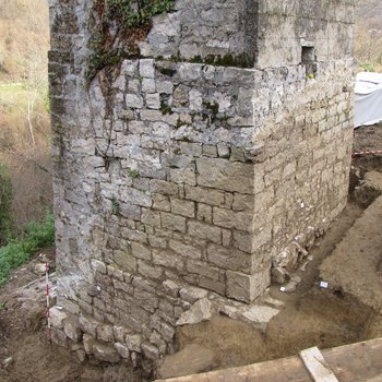 “…et in reliquis castellis”, Studies and Research about Fortifications in the Friulian Foothill Area